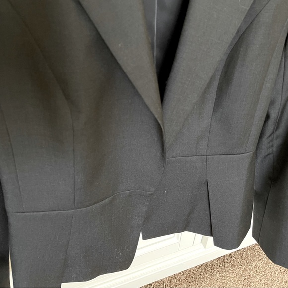 Classiques Entier Navy Slate Gray Blazer (size 8p) - Picture 3 of 10